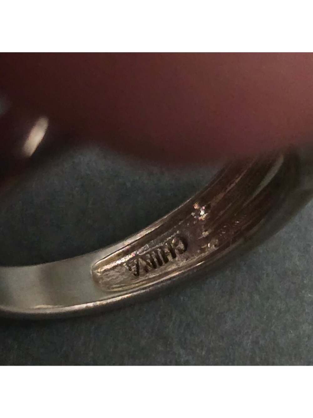 Vintage Sterling Silver Cubic Zirconia Ring Interlocking Band Size 8 Stacking - Picture 8 of 10